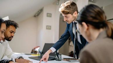 Les erreurs à éviter avant d’acheter une franchise : les clés pour réussir son investissement