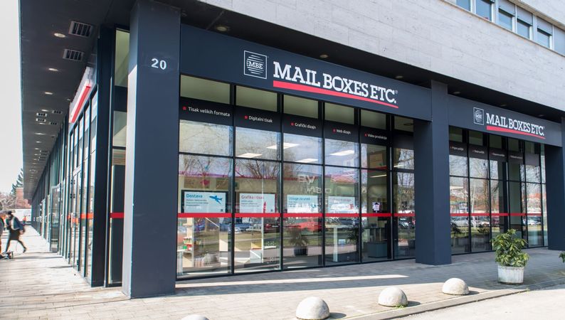 MAIL BOXES ETC.