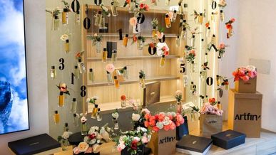 Ouvrez votre boutique de parfums haut de gamme avec la franchise Artfin !