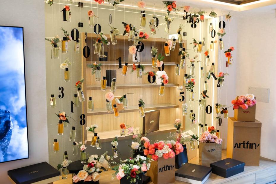 Ouvrez votre boutique de parfums haut de gamme avec la franchise Artfin !